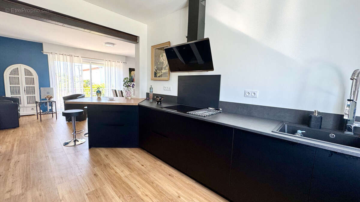 Maison à LA ROCHELLE