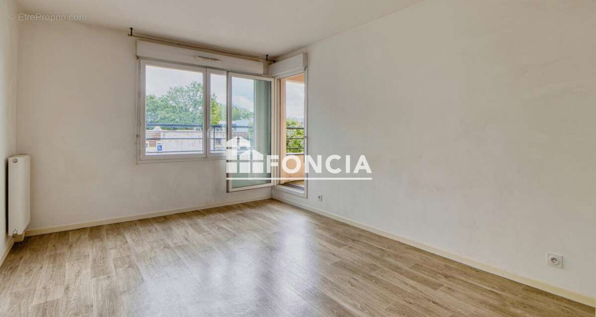 Appartement à ERAGNY