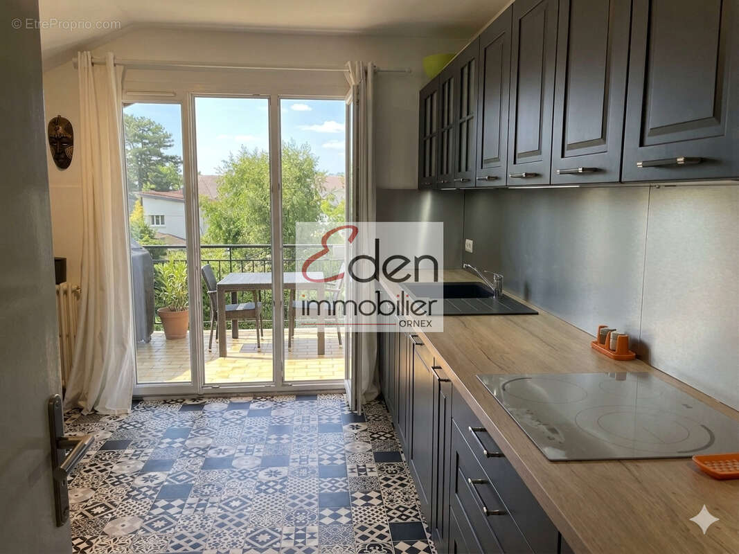 EXCLUSIVITÉ   GEX   T4 au dernier étage avec grande terrasse et vue dégagée - photo 6
