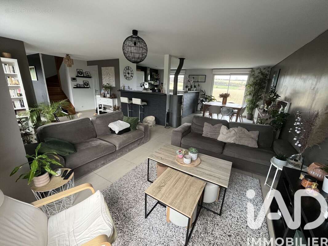 Photo 6 - Maison à SOMMERY