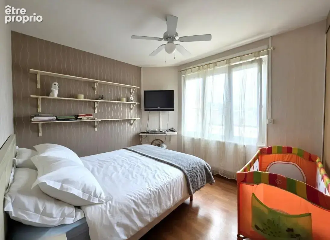 Maison individuelle 160m² avec 2 garages et jardin clos - photo 14