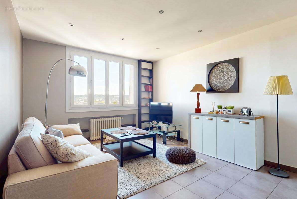 Appartement à LYON-7E