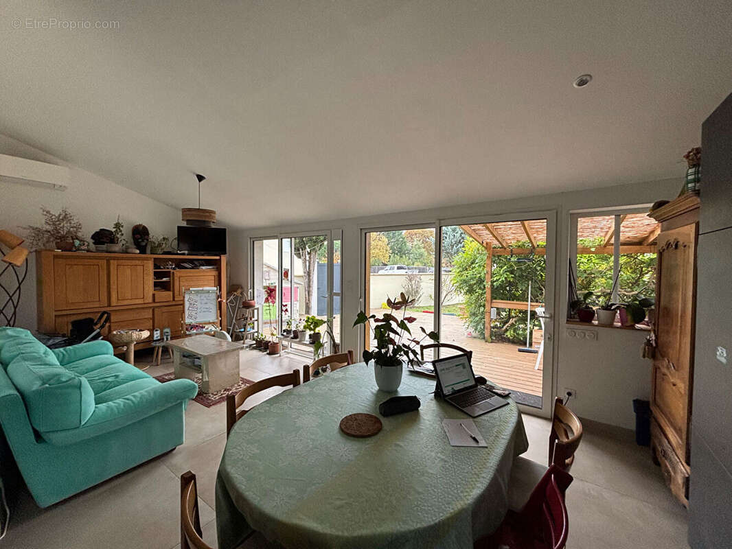 Maison à GUJAN-MESTRAS