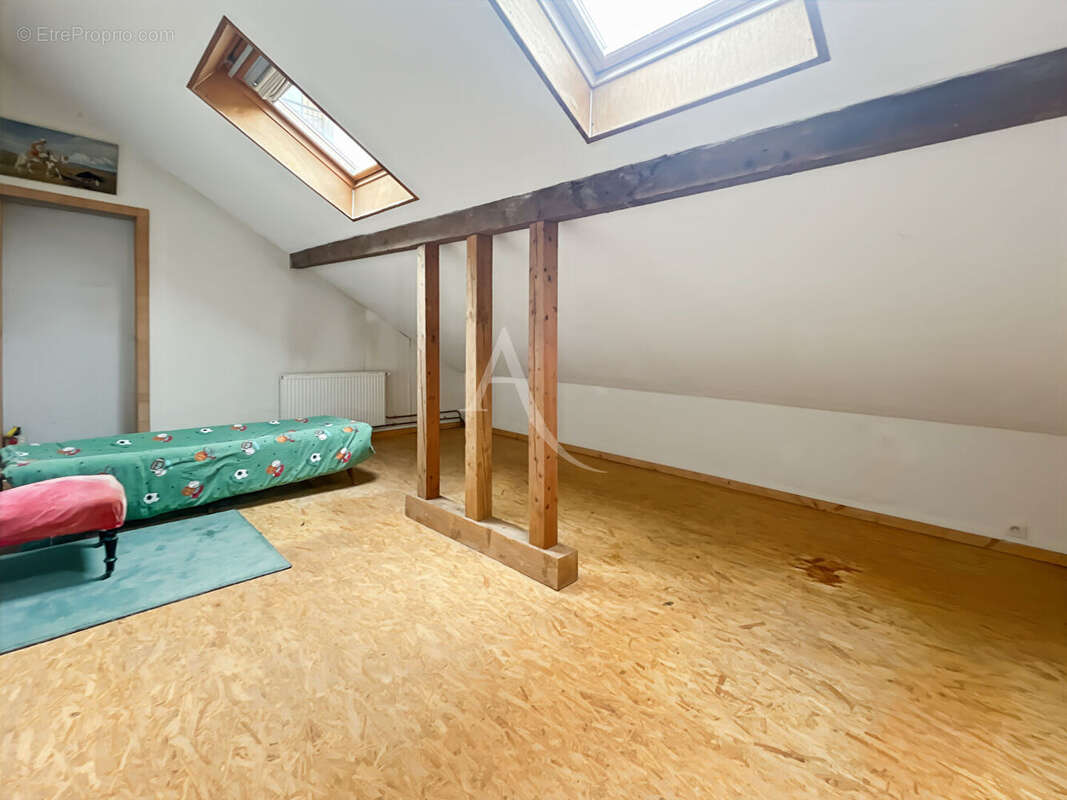 Maison à MONTGEROULT