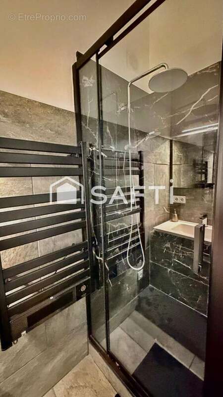 Appartement 86 m² à Villelaure  - photo 9
