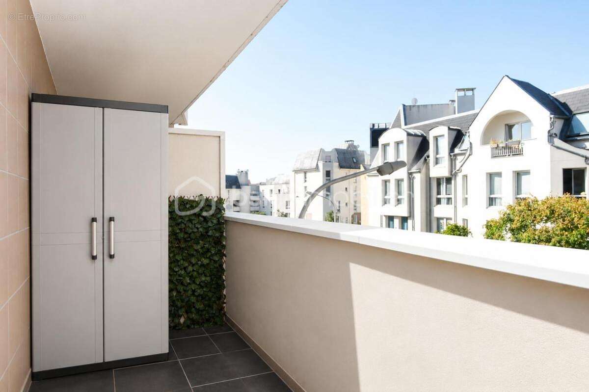 Créteil – F3 avec 2 balcons et vue sur le lac - photo 10