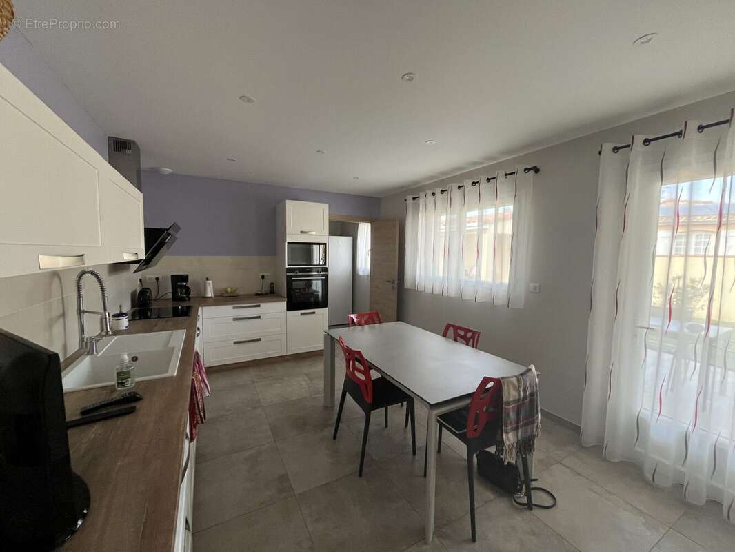 Maison à MONTESQUIEU-VOLVESTRE