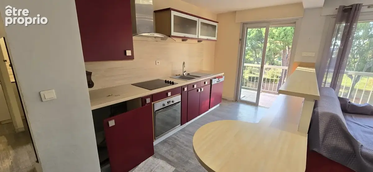 2 pieces dernier etage cave et parking - photo 3