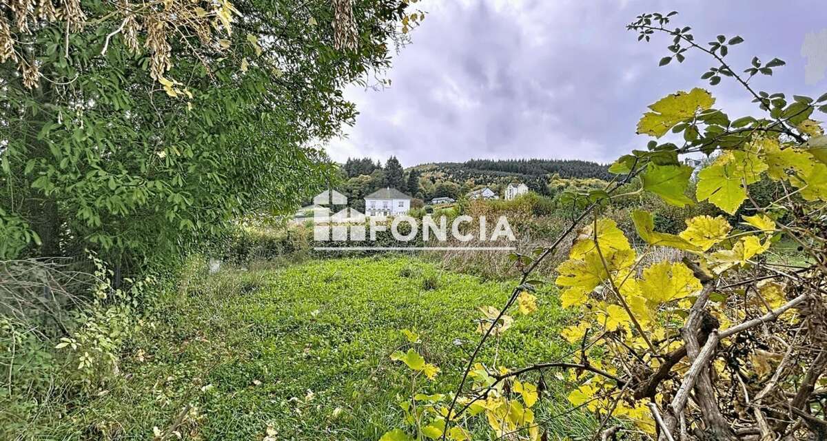 Maison à SAINT-SULPICE-LAURIERE