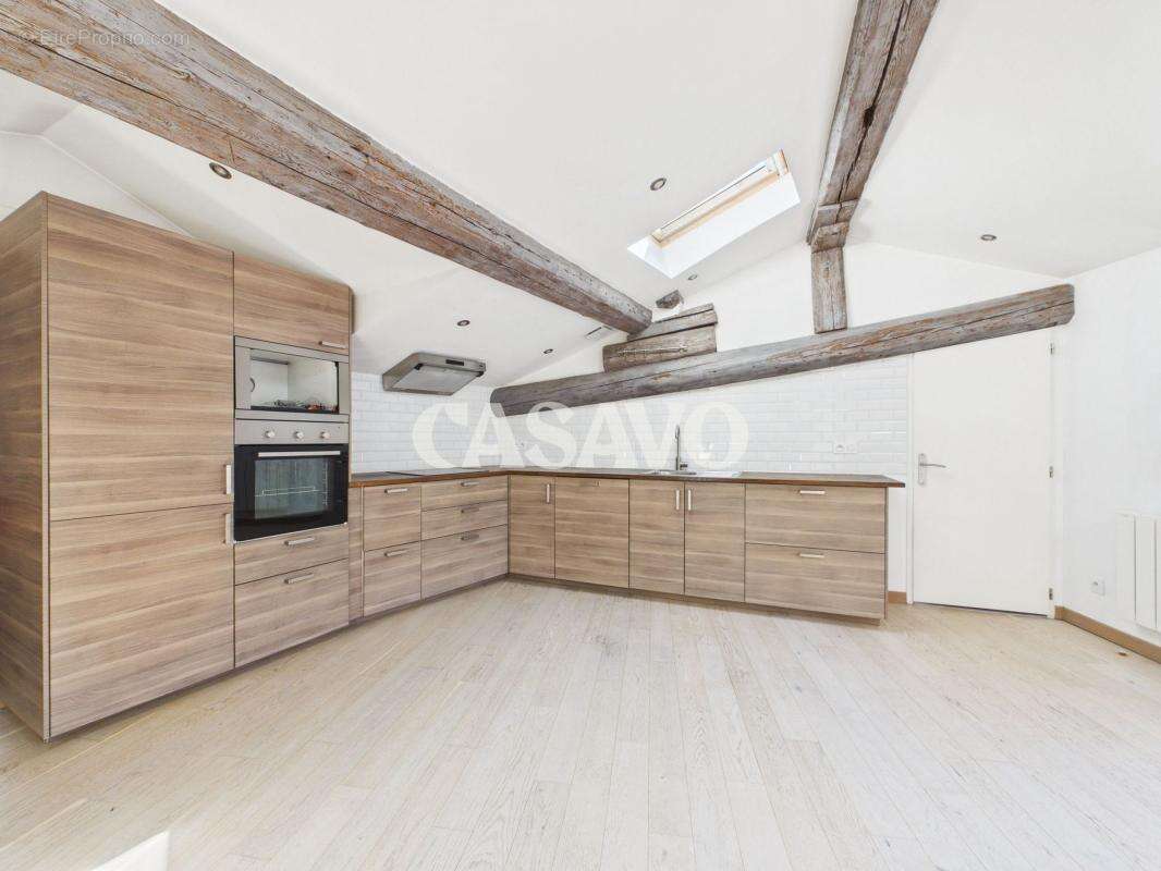 Appartement à LYON-1E