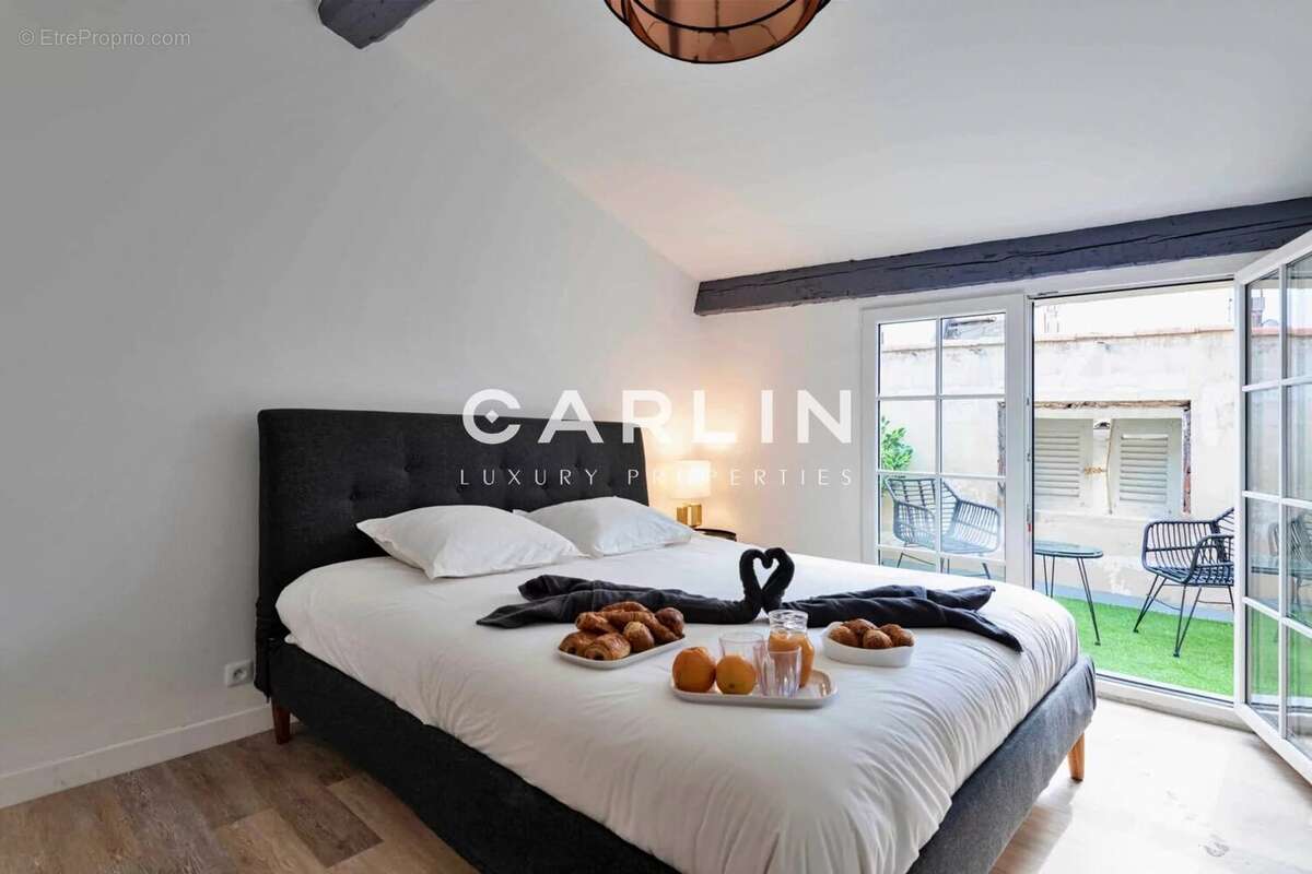 Appartement à SAINT-TROPEZ