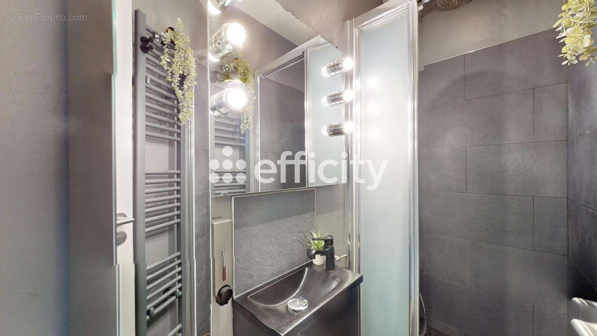 Appartement à LYON-6E