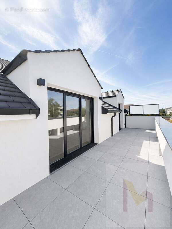Appartement à NEUILLY-SUR-MARNE