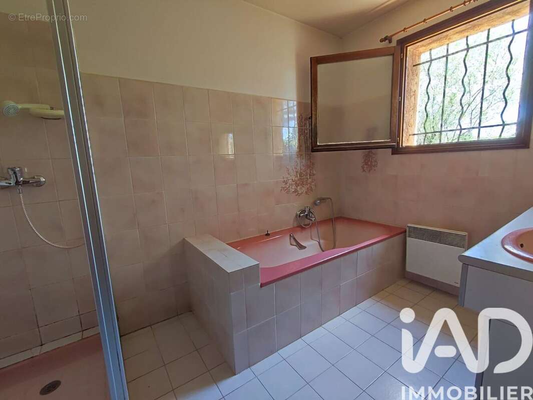 Photo 7 - Maison à SAINT-RAPHAEL