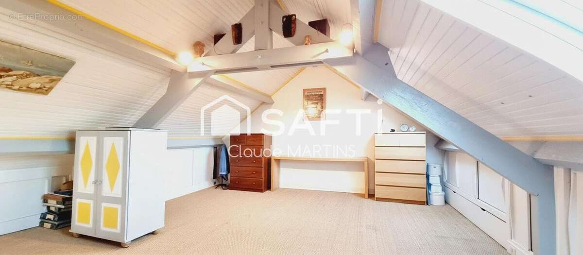 Photo 3 - Maison à BURES-SUR-YVETTE