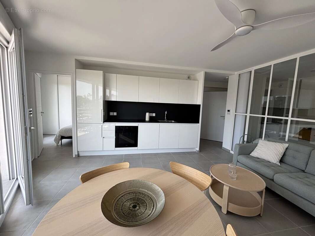 Appartement à CAGNES-SUR-MER