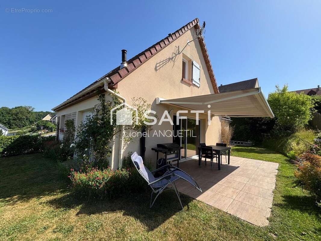 Photo 2 - Maison à CANY-BARVILLE