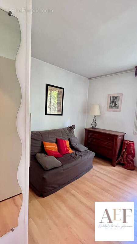 Appartement à SAINT-MAUR-DES-FOSSES