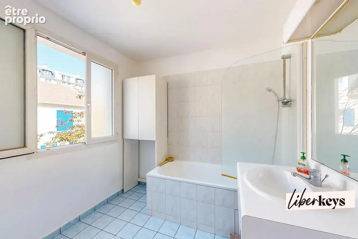Maison familiale de 118 m² – 4 chambres – jardin – terrasse – garage - photo 12