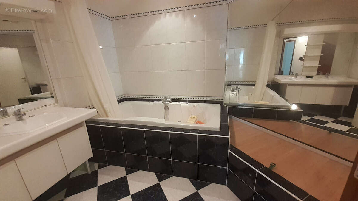Brest secteur Siam T5 duplex 153 m² ? Immeuble Art Déco - photo 10