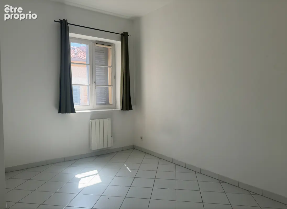 Appartement 83m² à marseille 1er arrondissement - photo 4