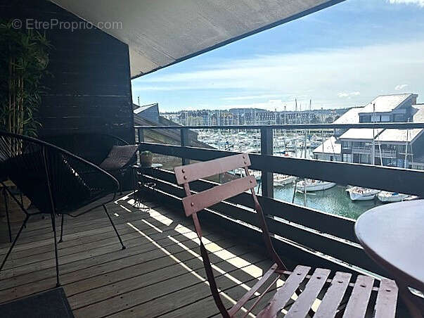 Superbe triplex de 81,26 m2 avec terrasse et vue sur le port - photo 3