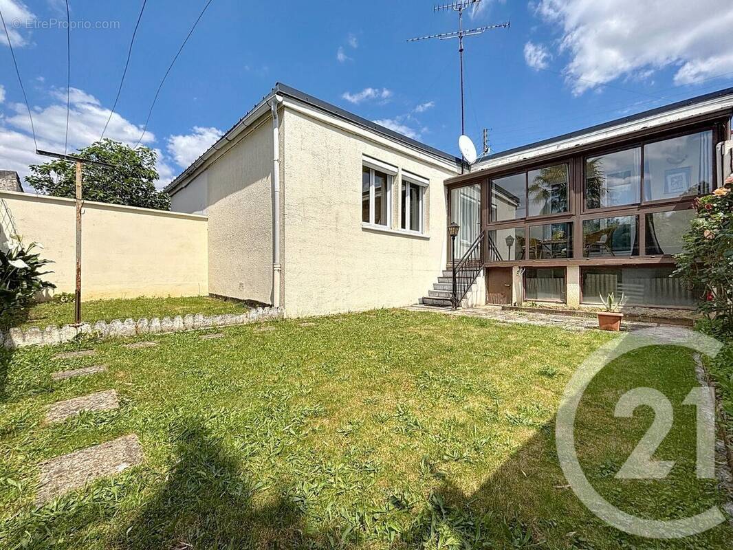 Photo 1 - Maison à ORLY