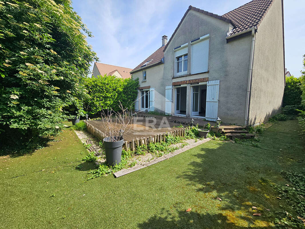 Maison à GOURNAY-SUR-MARNE