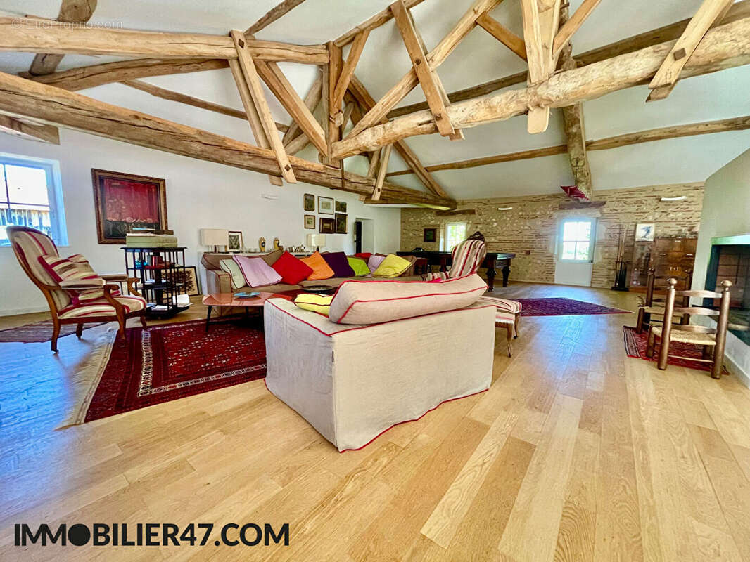 Maison à CASTELMORON-SUR-LOT