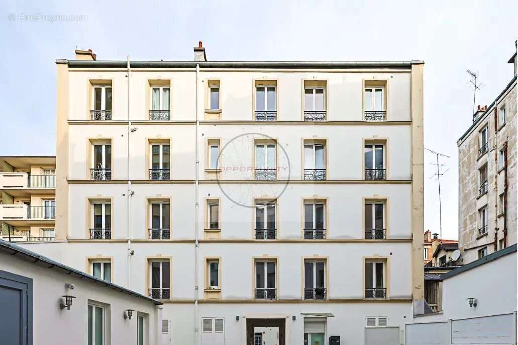 Appartement à PARIS-19E