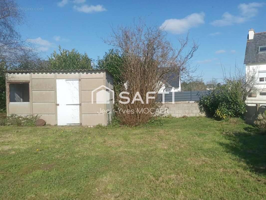 Photo 9 - Maison à CHATEAUNEUF-DU-FAOU