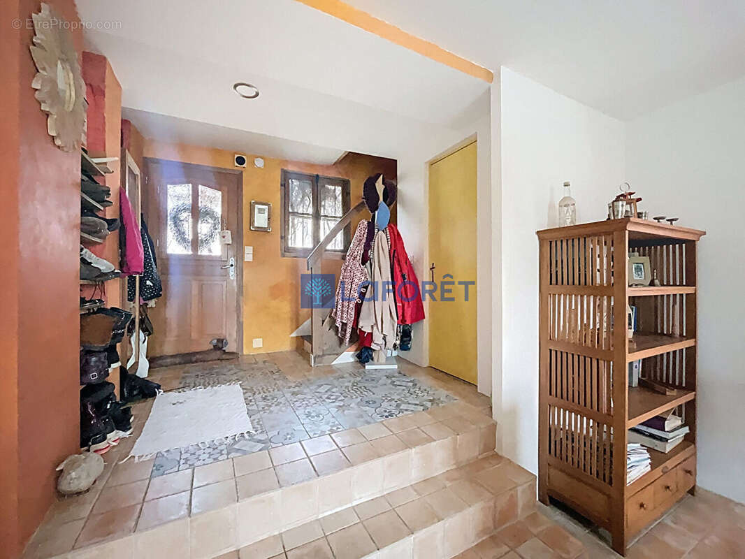 Appartement à SAINT-GERMAIN-LES-CORBEIL
