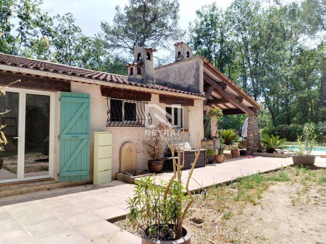 Maison à FAYENCE