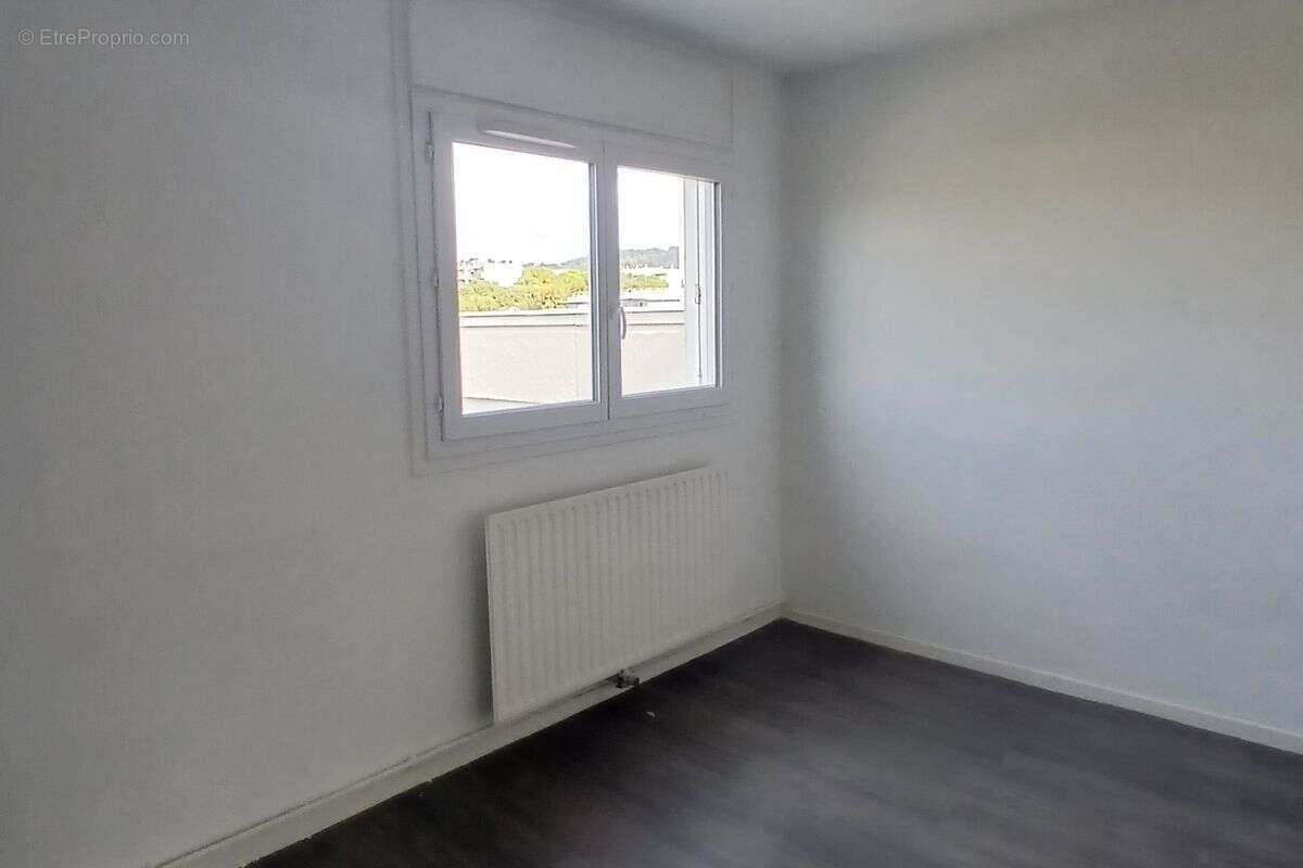 Appartement à MARSEILLE-11E