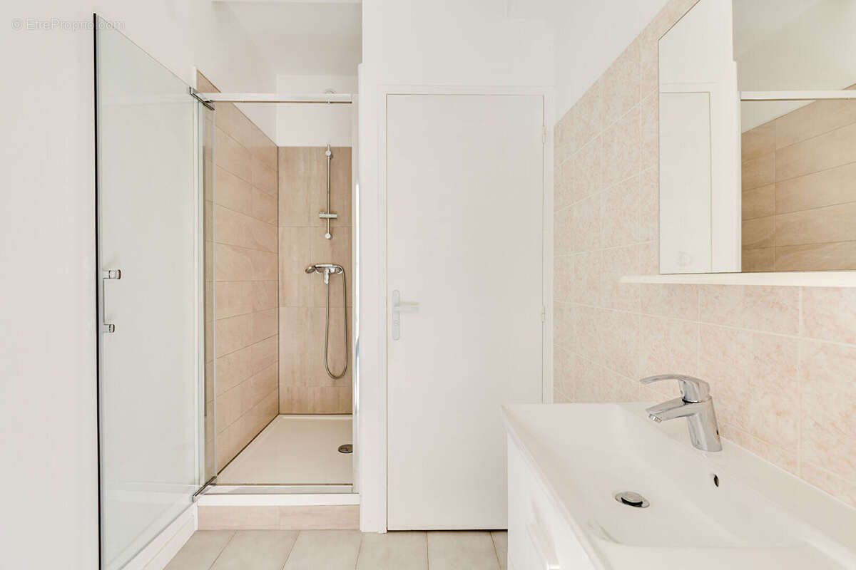 Appartement à MARSEILLE-9E