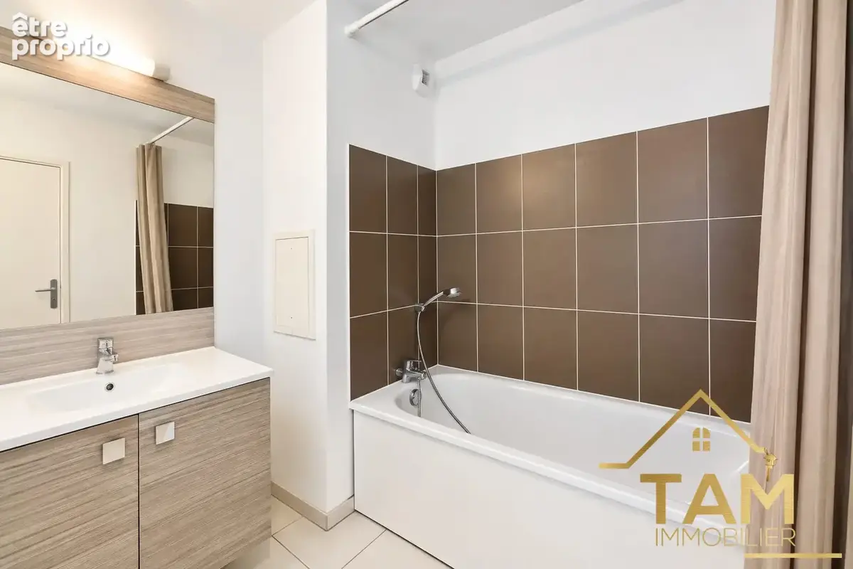 Appartement 3 pièces 60 m² à vendre à Saint-Cyr-L'ecole (78210) - photo 8