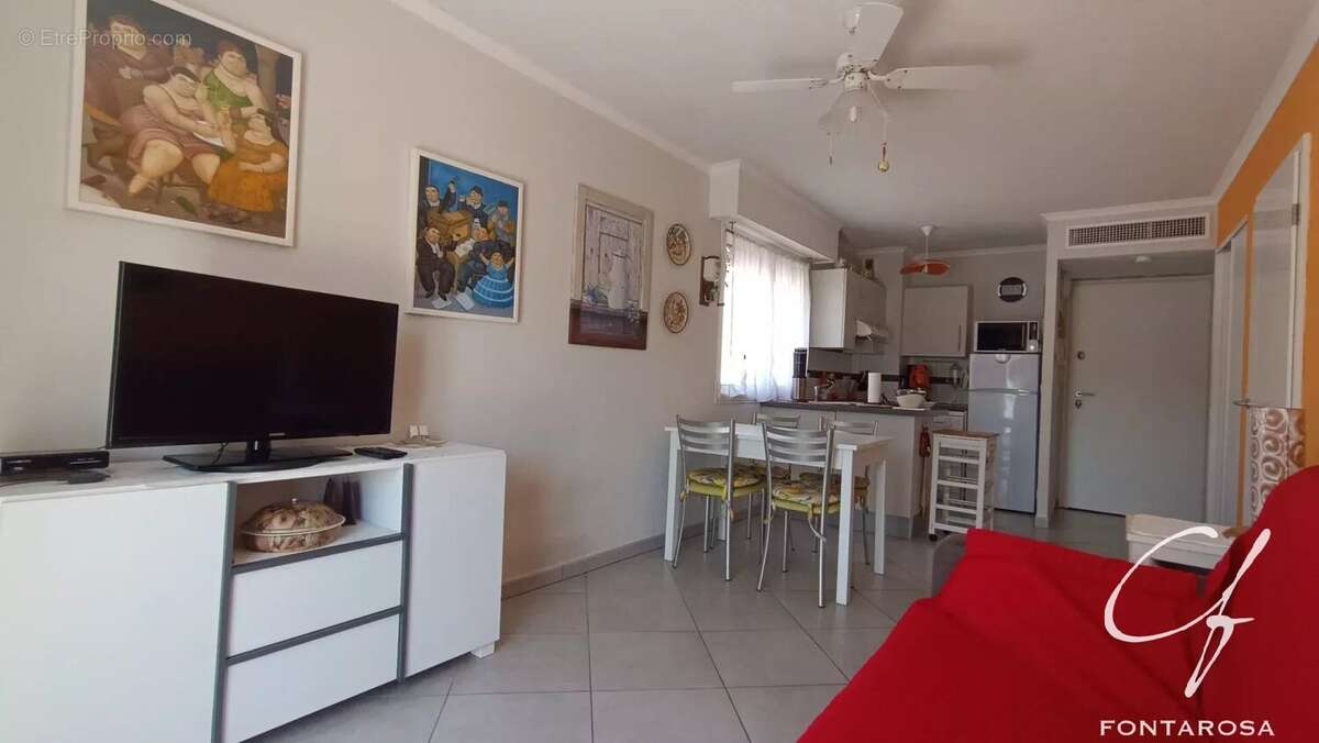 Appartement à FREJUS
