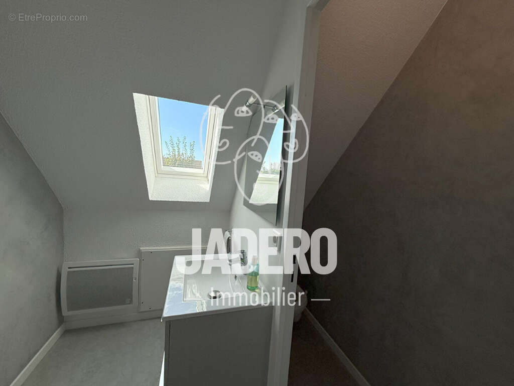 Maison à FRANQUEVILLE-SAINT-PIERRE