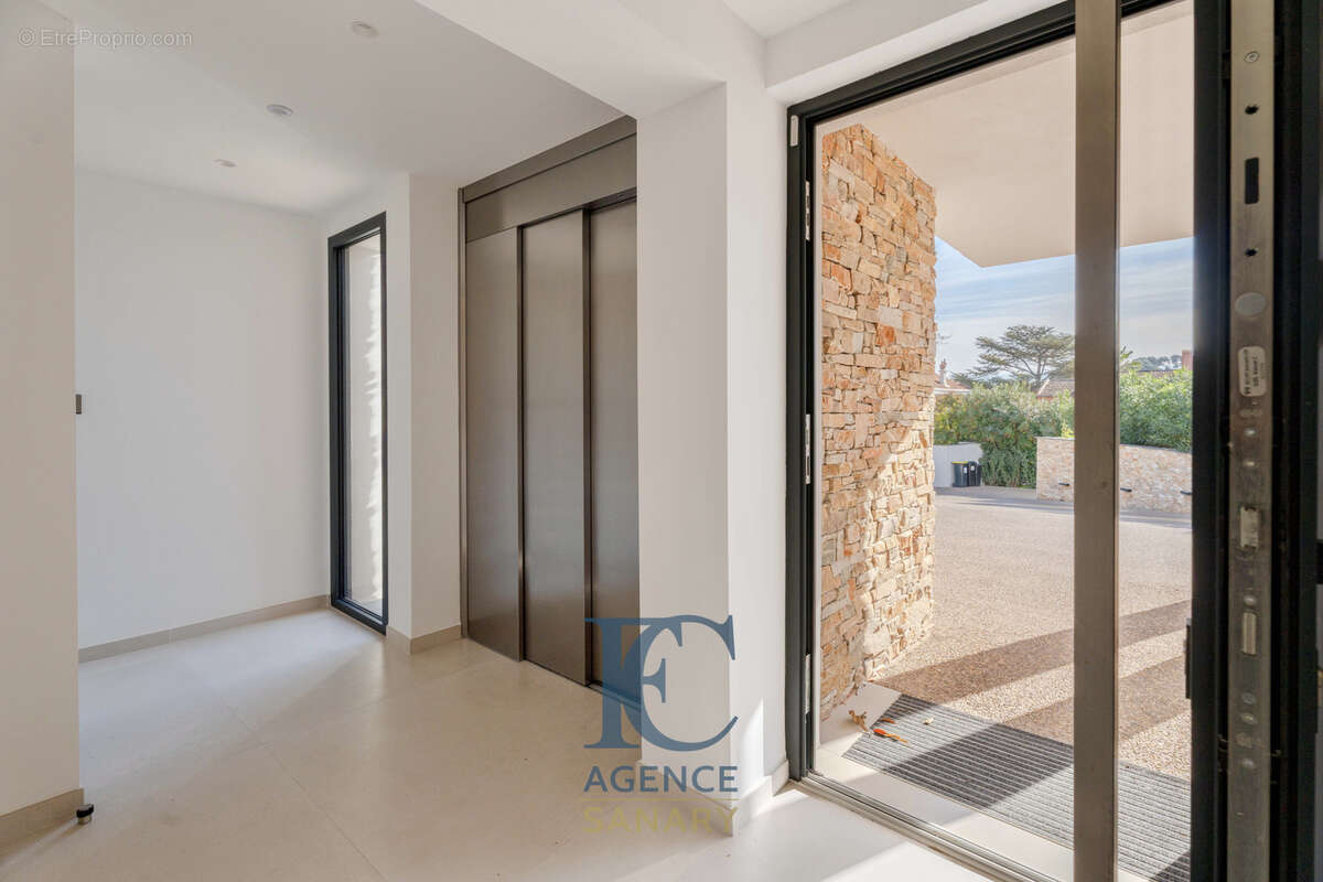 Maison à SANARY-SUR-MER