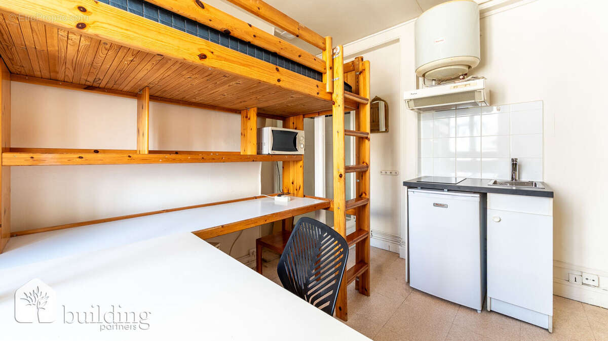 Pereire-Malesherbes Paris 17ème - Studette 9,75 m² - photo 4