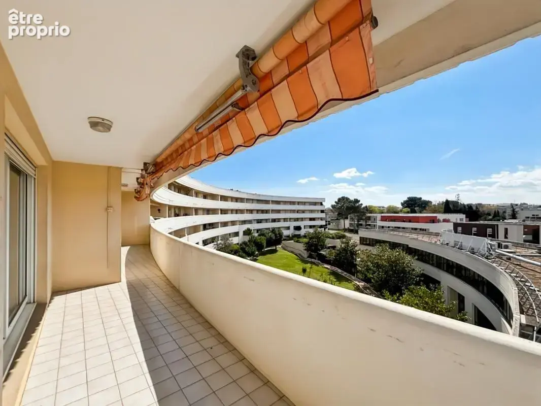 126 m² au dernier étage – Un appartement à réinventer selon vos envies - photo 8