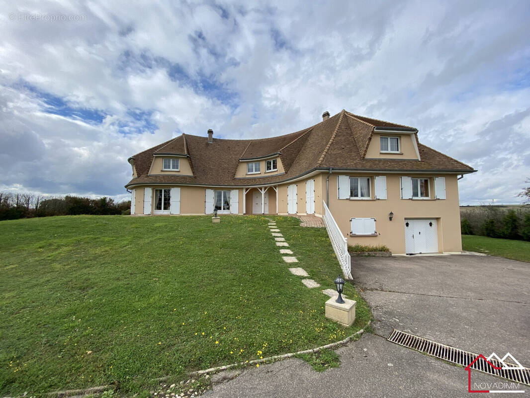 Maison à BROUCK
