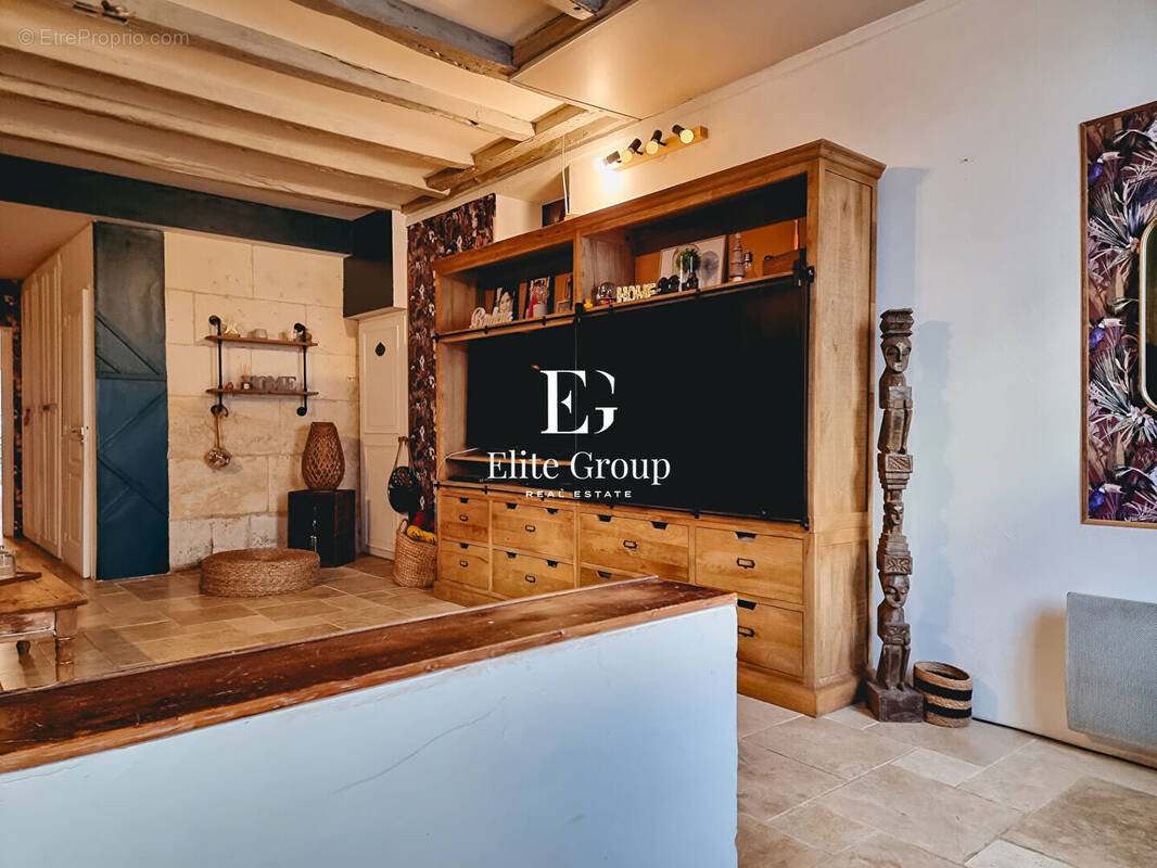 Maison à CHATEAUNEUF-SUR-CHARENTE