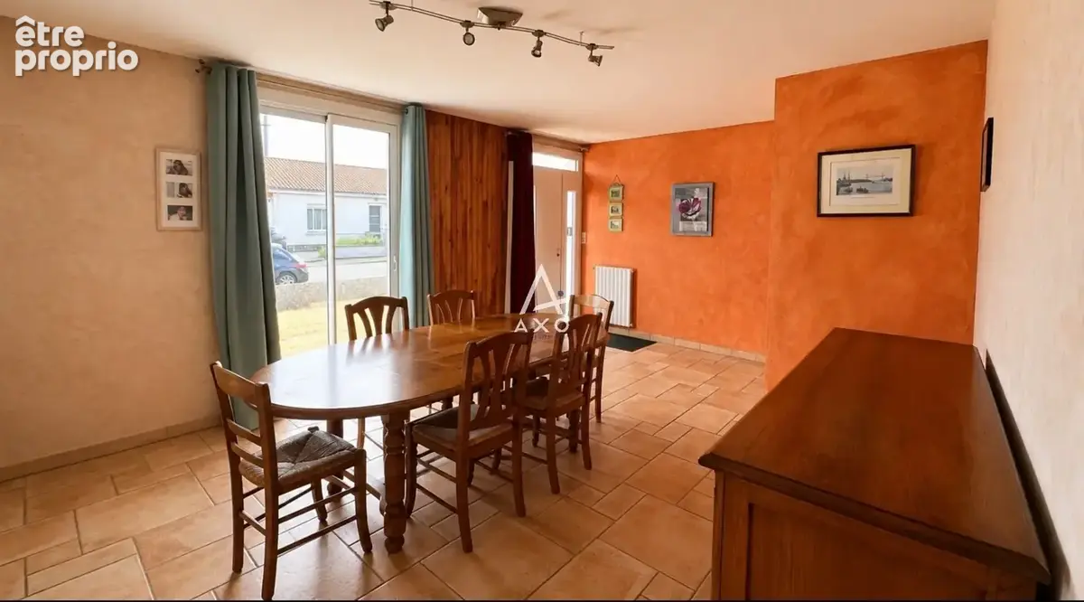 Maison 98 m² à La Bruffiere  - photo 2