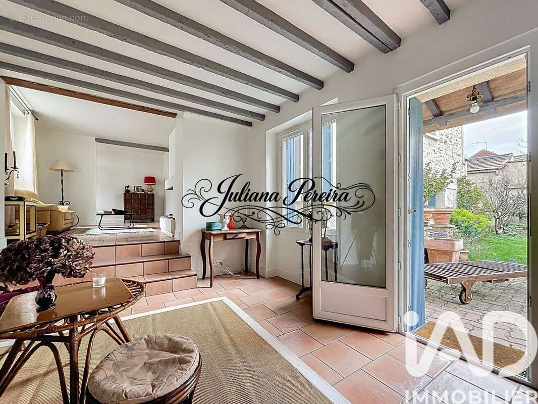 Maison 177 m² à Mezieres-Sur-Seine  - photo 2