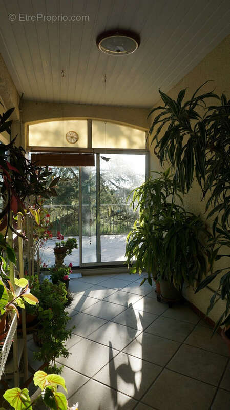 Maison à CASTELNAU-MONTRATIER