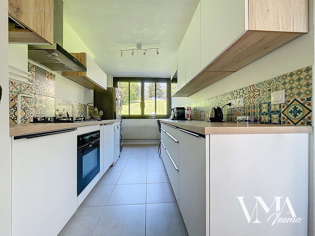 Appartement à CHAMPAGNE-AU-MONT-D'OR