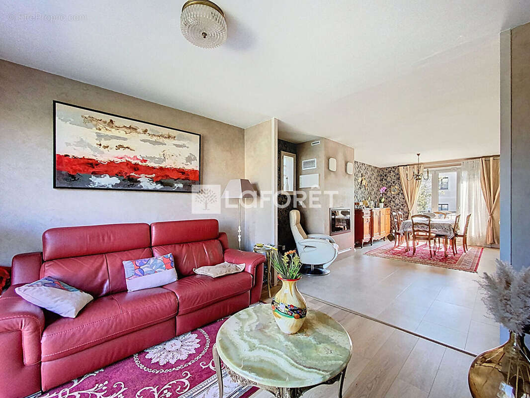 Maison à VERNEUIL-SUR-SEINE