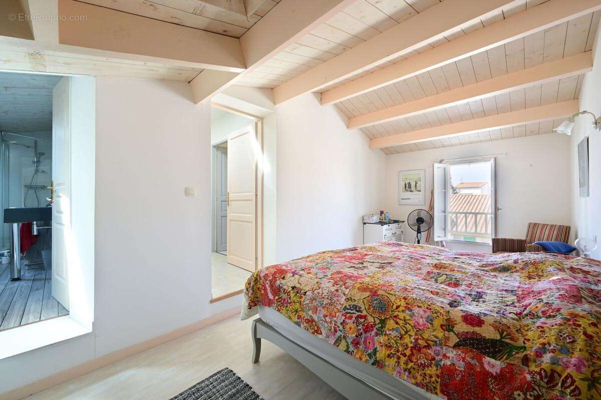 Maison à LA FLOTTE
