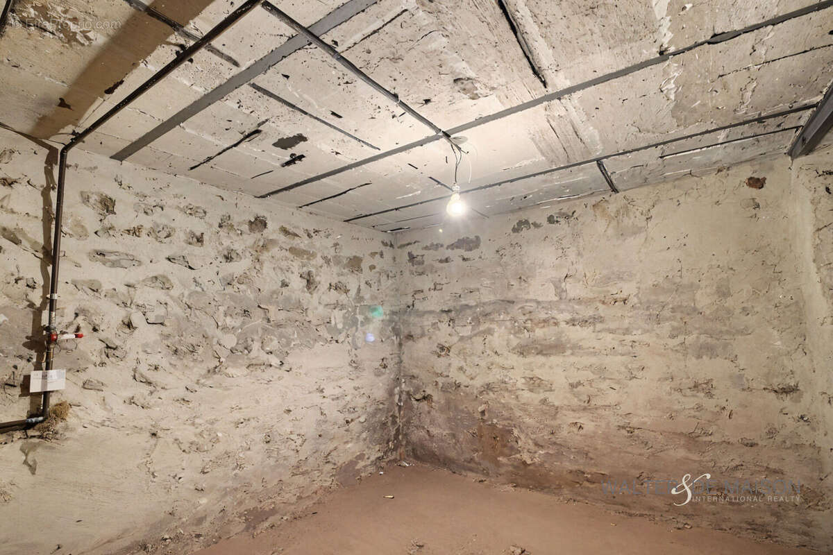 Maison à SAINT-REMY-LES-CHEVREUSE